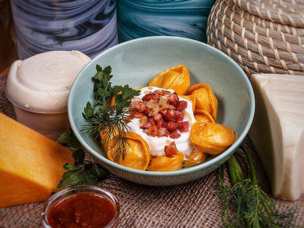 Кафе-пельменная Мамин Сибиряк - Пельмени Три Товарища