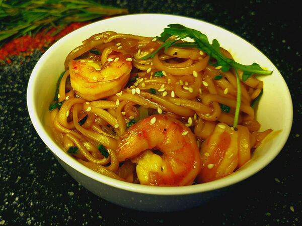 Всем Своим - Wok с тигровыми креветками