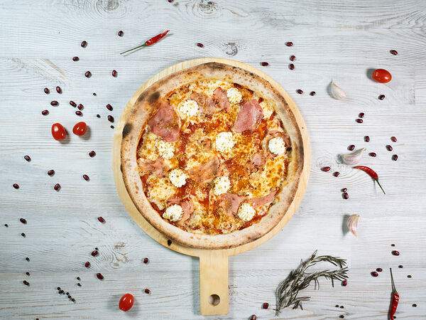 Casa di Giulia - Пицца Ветчина фисташка