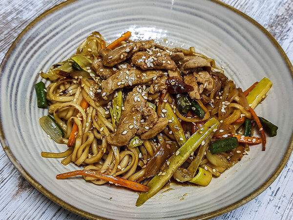 Wok & Roll - Вок со свининой