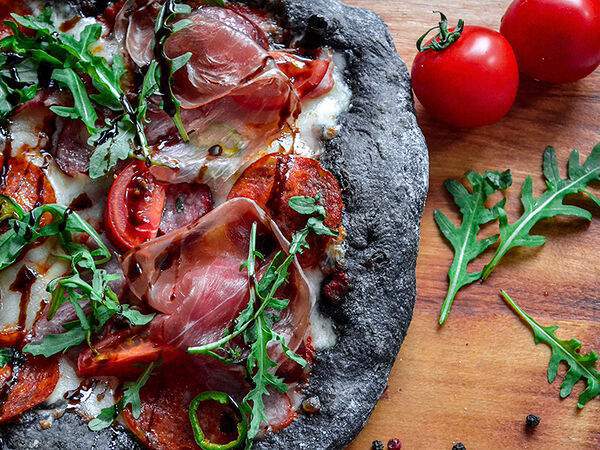 Fabbrica - Чёрная Римская пицца Мясная