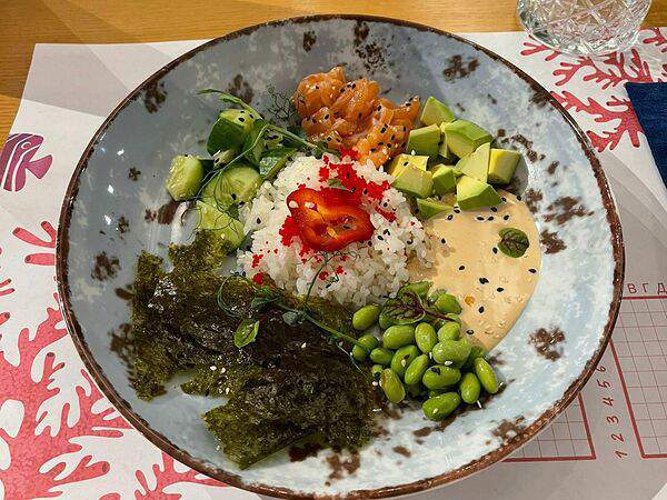 Рыбы бы - Поке Лосось