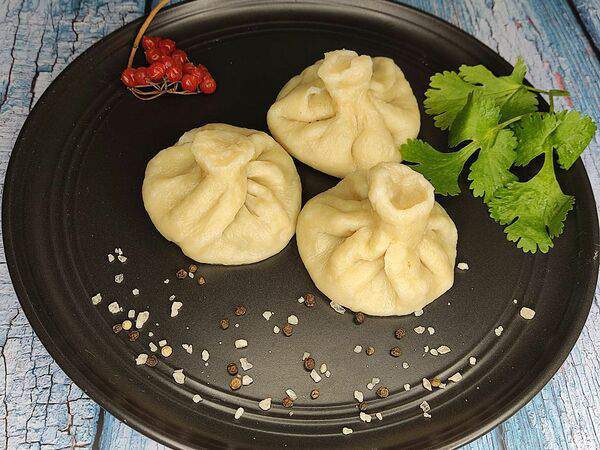 Аджика - Хинкали с телятиной и бараниной