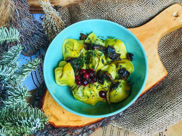 Кафе-пельменная Мамин Сибиряк - Пельмени Лесная Опушка