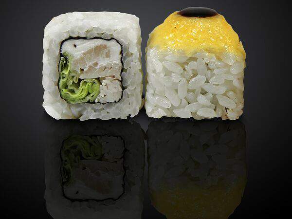 Dovezuka - Запеченный ролл с курицей