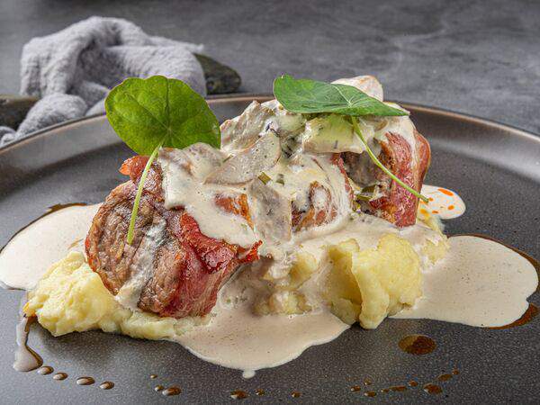 Duran Bar & Grill - Медальоны из свинины