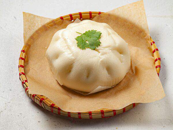 Фобо вьетнамская кухня - Бань Бао с говядиной