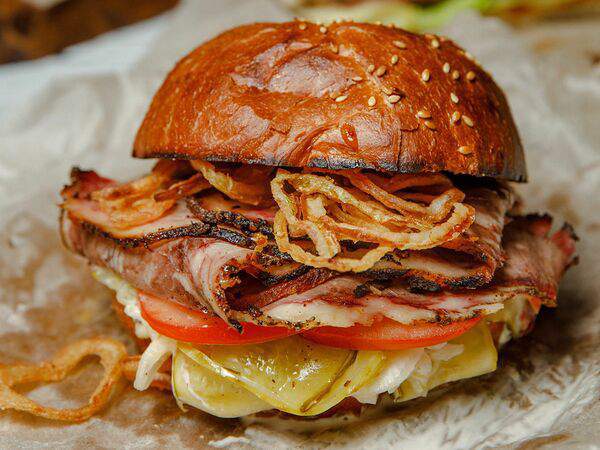 Овертайм - Копченый бургер с брискетом