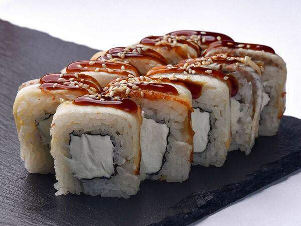 Tora Sushi - Дракон ролл