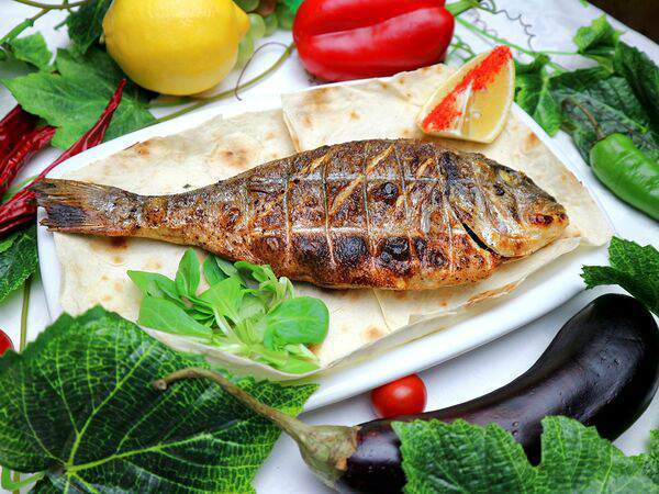 Вечная пятница - Дорадо на углях