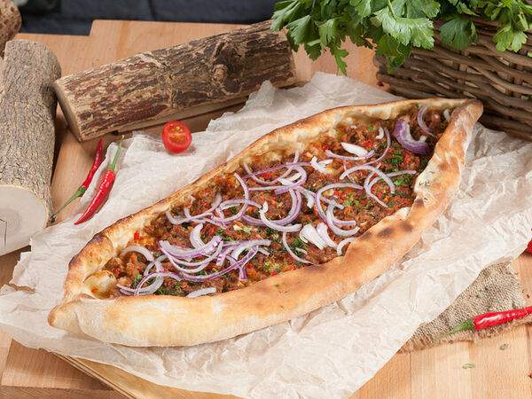 Едалия - Пиде с мясом