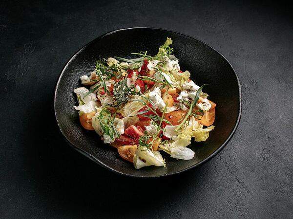 Цукини - Салат Овощная грядка из сезонных овощей