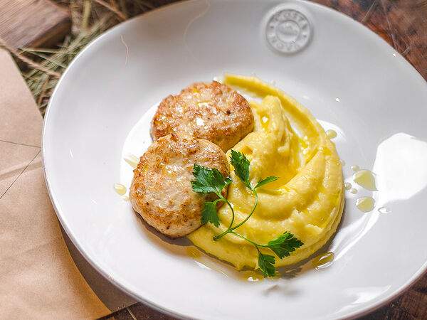 Сыроварня - Котлеты из индейки с картофельным пюре