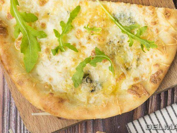 Кофейня №1 - Пицца Сырная 23 см