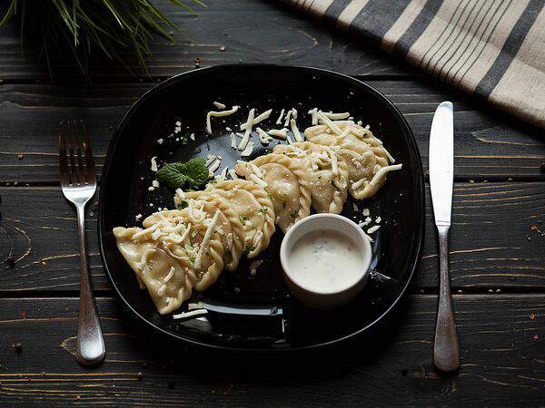 Пельмения - Вареники с сыром, томатами и базиликом