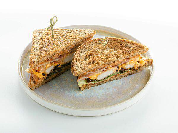 Please Cheese - Сэндвич с куриными стрипсами и беконом