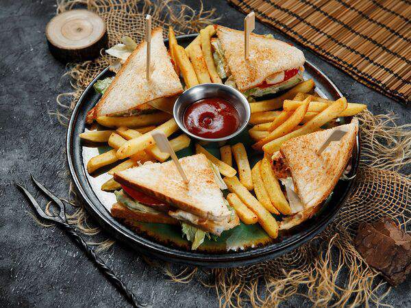 City Lounge - Клаб-сэндвич