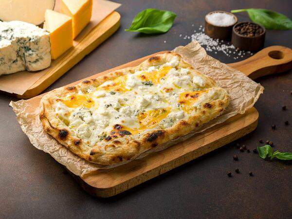 Pixel Pizza - Пицца Четыре сыра