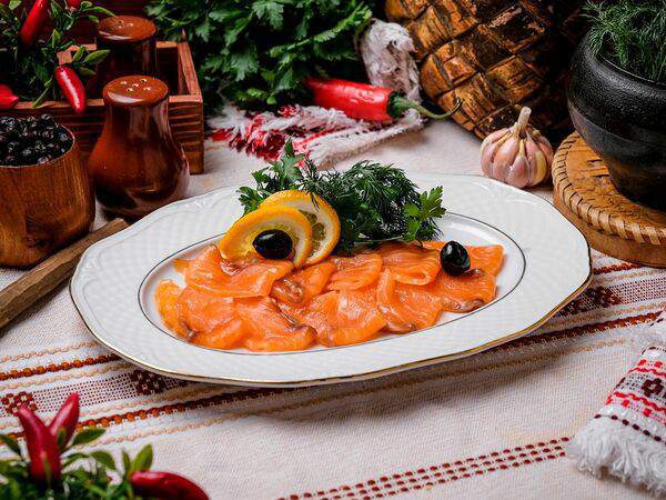 Корчма Веселая кума - Семга малосоленая