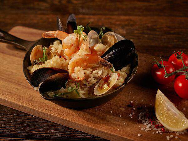 Ресторан фазенда - Паэлья с мидиями и креветками