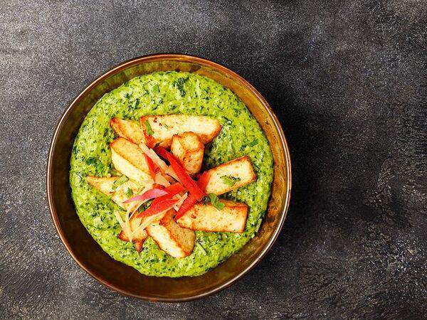 Sushi & More - Судак в соусе из шпината