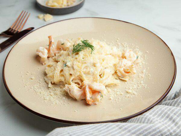 Вкусняхи - Феттуччине с креветками