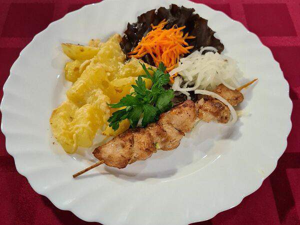 Антракт - Шашлычок куриный с картофелем под сыром