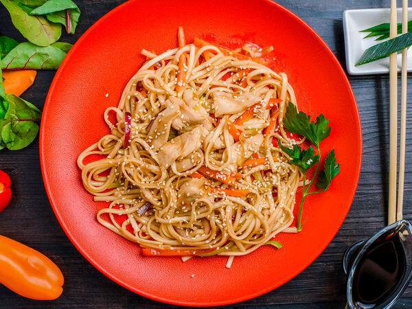 Oribu - Удон с курицей