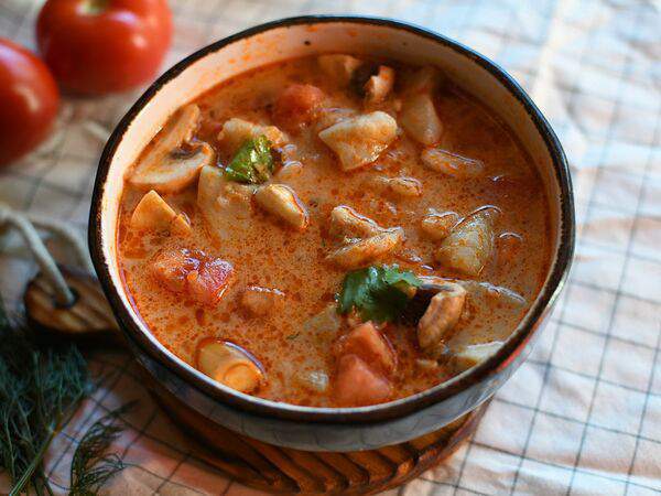 ТомЯмчик - Том ям с морепродуктами