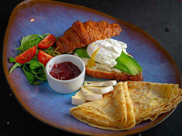 Macarena - Французский завтрак