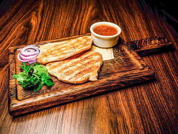 Пармеzан - Куриное филе на гриле