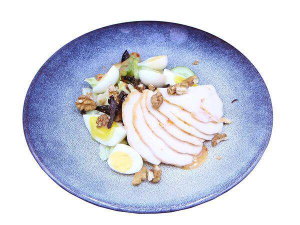 Карлсон - С курицей и черносливом