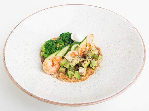 Breakfasteria - Боул с креветками и авокадо