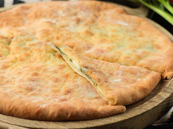 Маймун - Хачапури со шпинатом и сыром Сулугуни