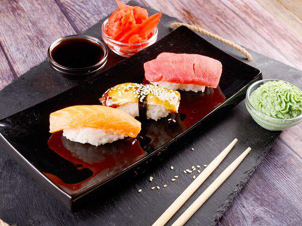 Фьюжн - Суши Нигири с угрем