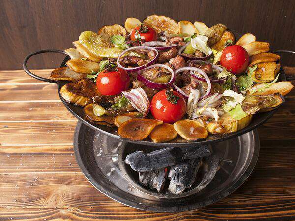 Восточная сказка - Садж из свинины и овощей