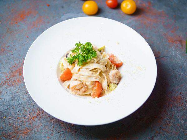 Кафе Gold - Фетучини с креветками