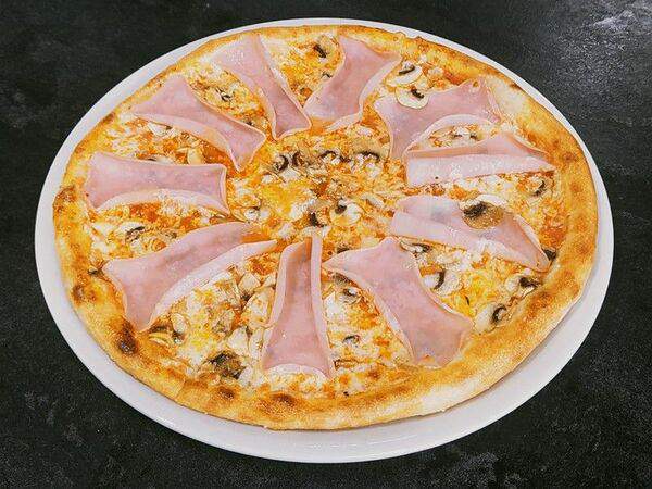 Чиполетти - Пицца с ветчиной и грибами