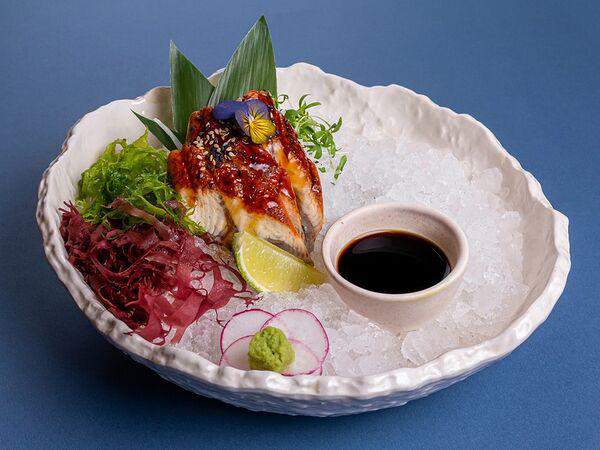 Море - Сашими угорь