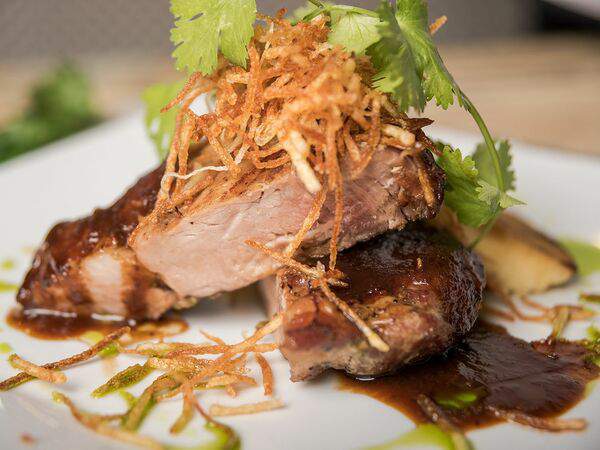 Сентропе - Свинина с сыром Халлуми