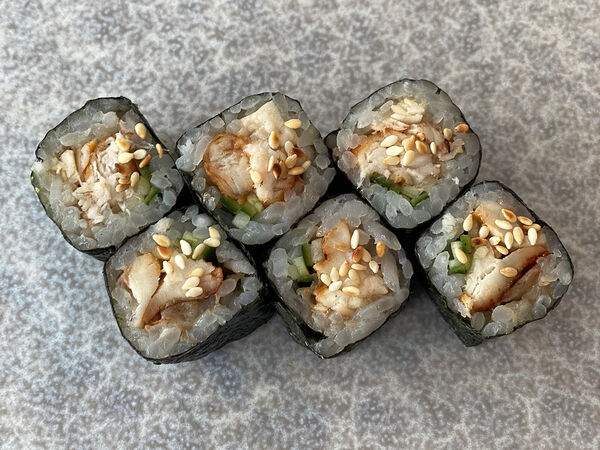 Причал - Ролл с угрём