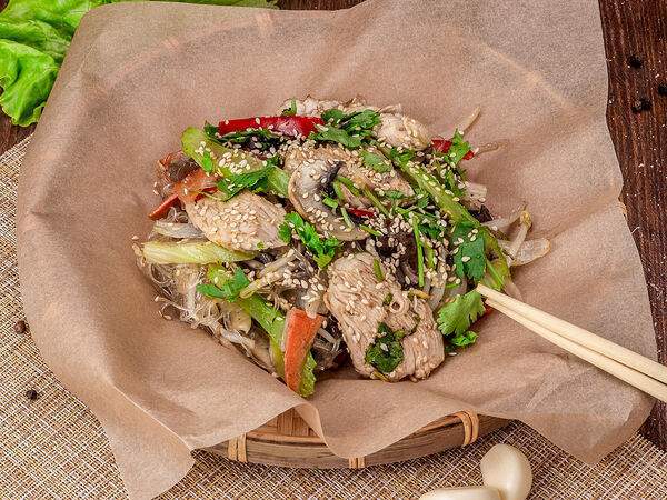 Viet Nam - Вок Стеклянная лапша с курицей