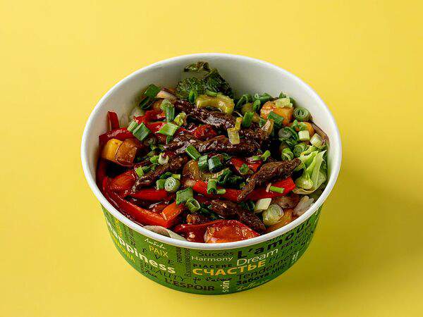 Viet Am - Бо лук лак (говядина с рисом и овощами)