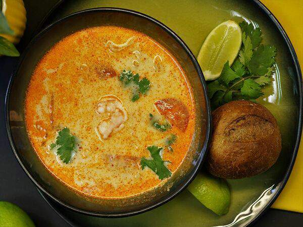 Yellow Cafe - Том Ям с креветками
