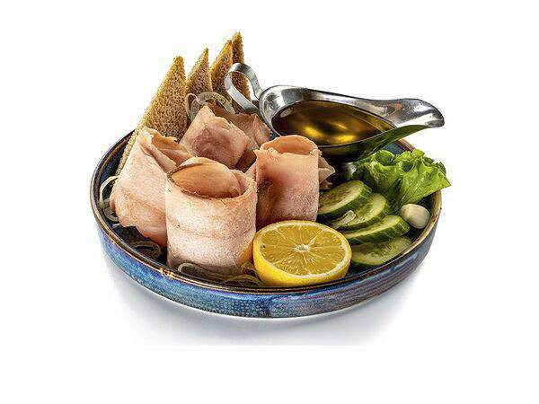 Веранда - Строганина из пеламиды