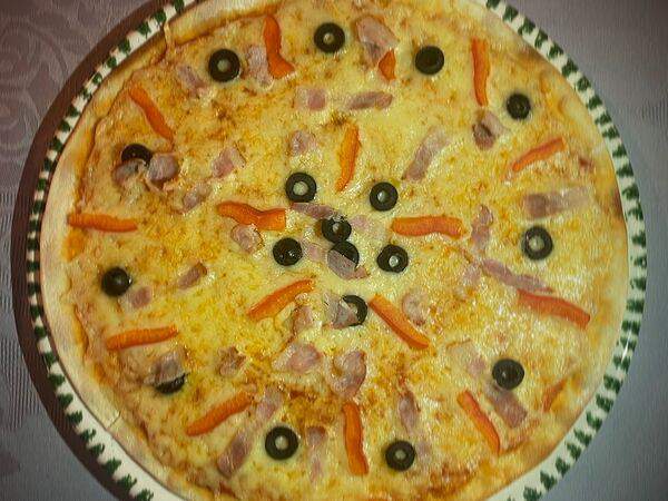 Вкусно здесь! - Пицца с беконом