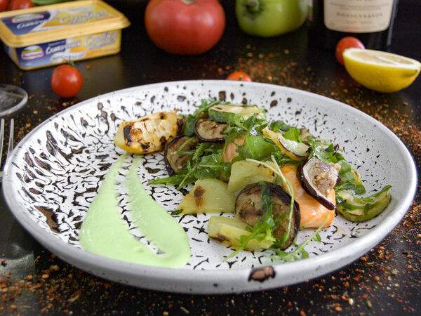 О2 кафе - Стейк из семги с соусом лайм