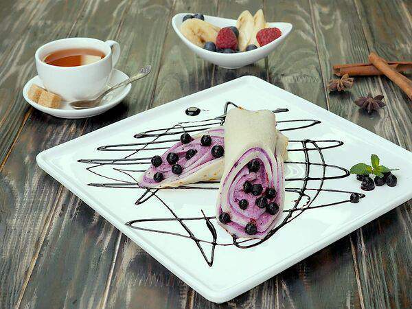 Дом папочки - Блинчики с творогом и черникой