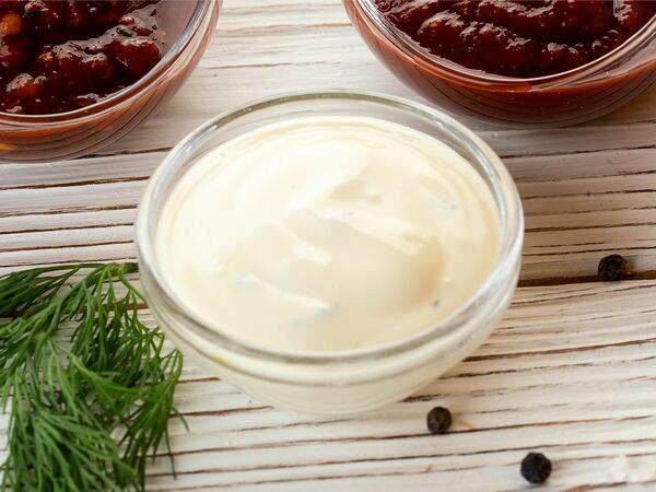 На Труда - Соус сметанно-чесночный