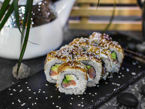 У дяди Вани - Ролл Праздничный